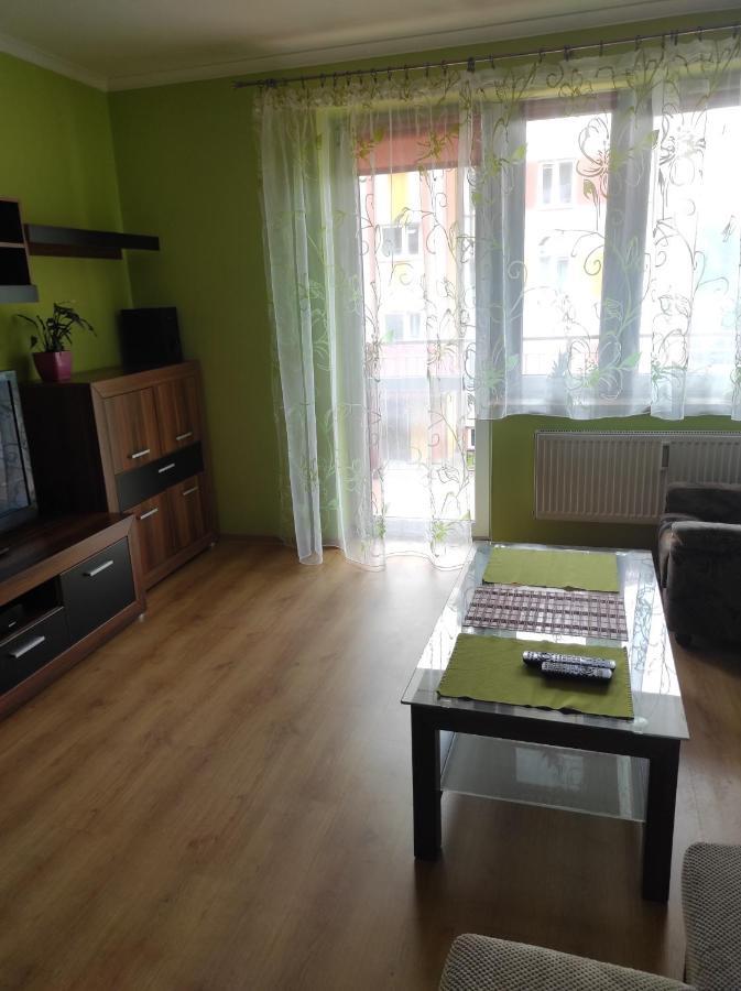 Апартаменти Apartament Strozowska Санок Екстер'єр фото